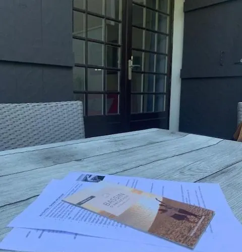 Lumineux Avec Terrasse